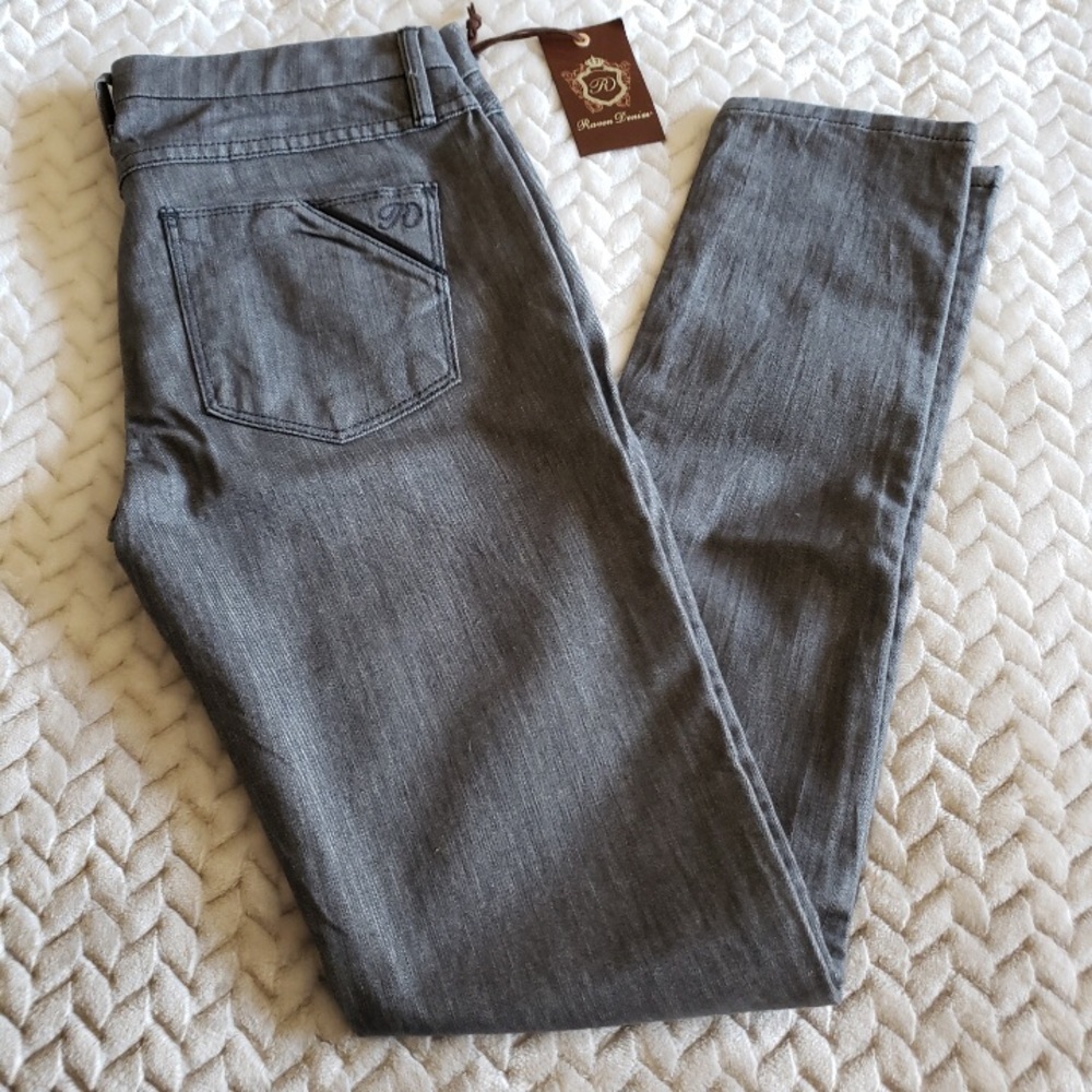 RAVEN Denim Jeans
